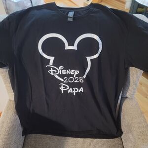 Disney Papa Shirt Size XL